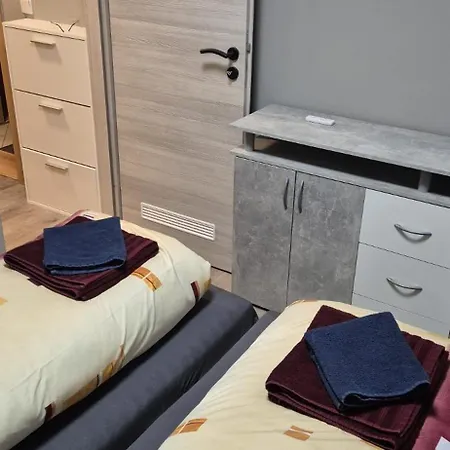 Haus Eiche شقة بوتسدام